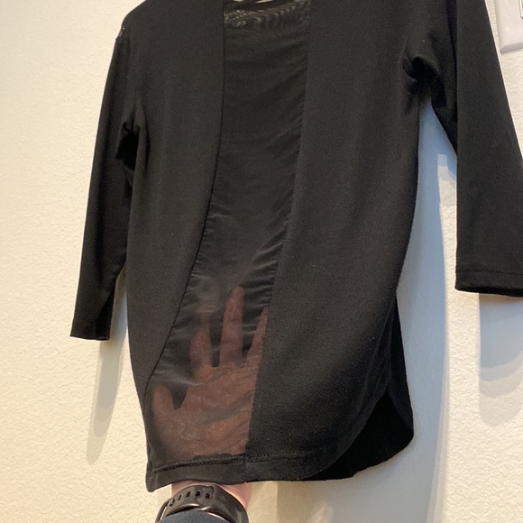 Active mesh blouse - Picture 3 of 4